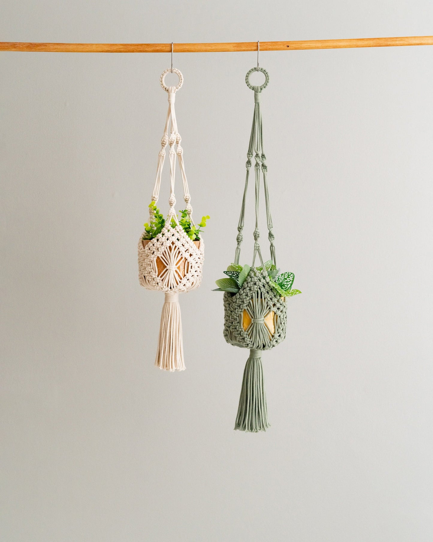 Macrame Plant Hanger, Plant Mom Gift, Planter Hanger, Scandinavian Decor, Hanging Pot Holder, Boho Wall Decor, Long Macrame Planter I54